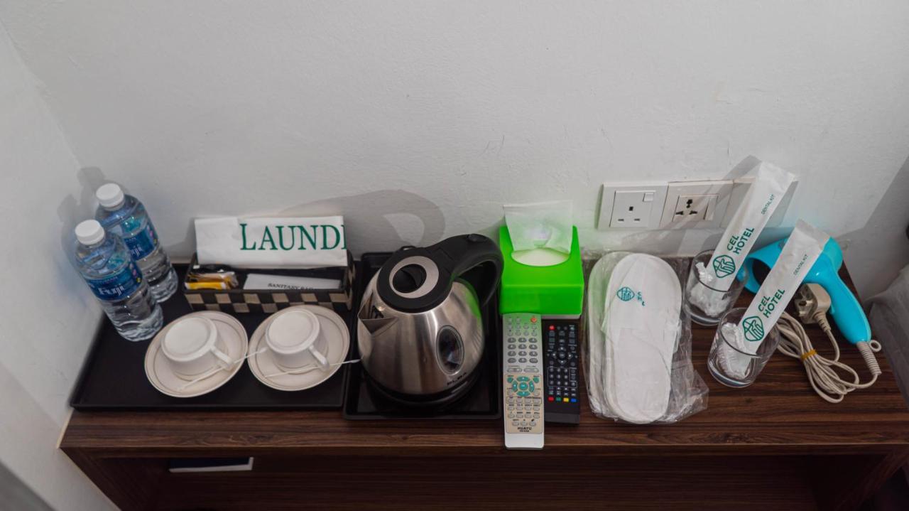 Cel Hotel Skudai Zewnętrze zdjęcie