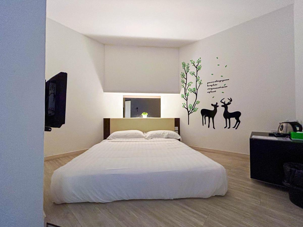 Cel Hotel Skudai Zewnętrze zdjęcie